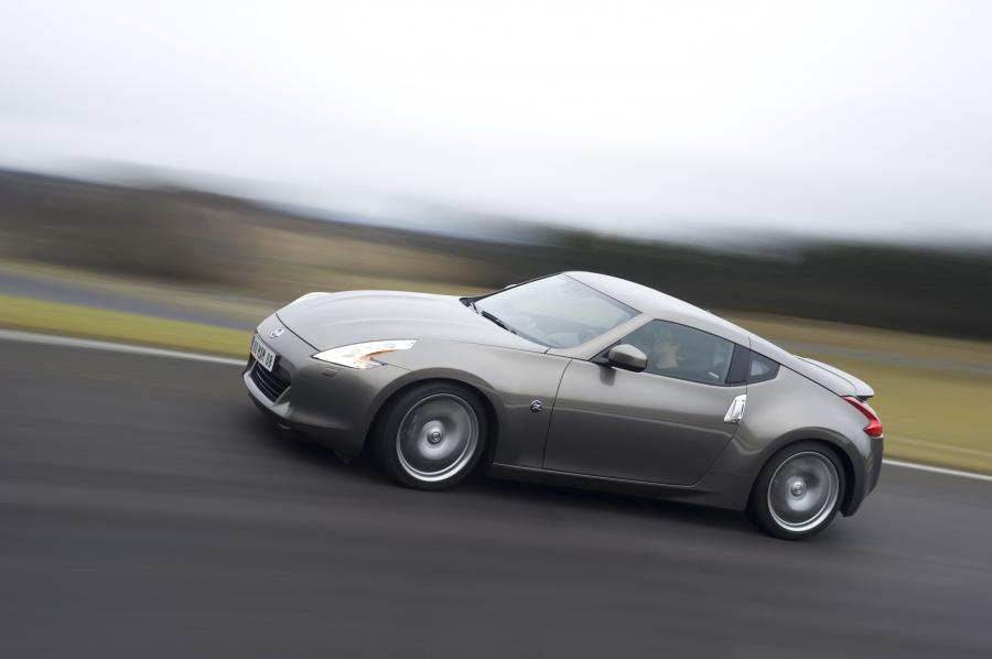  Nissan 370Z 2009 года  (фото 23 из 192)